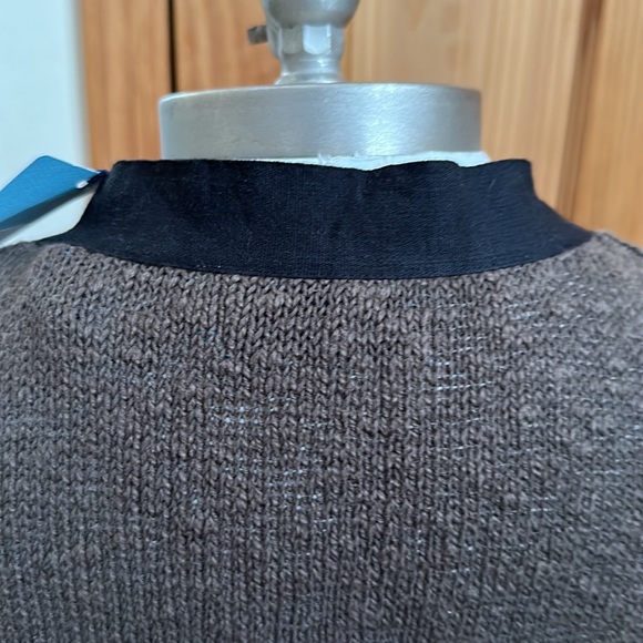 APRIL,MAY BUTTON DOWN VEST BROWN/ BLACK TRIM SMALL NWT - Picture 7 of 10